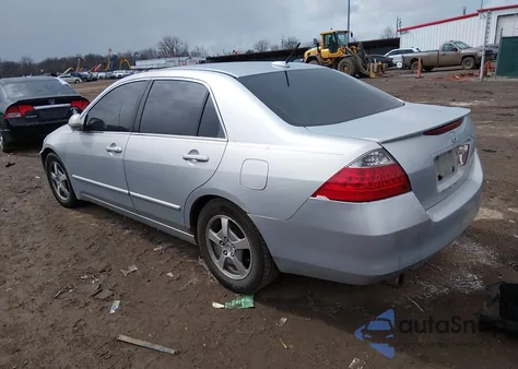 2006 Honda Accord Hybrid z USA, uszkodzony, nr VIN JHMCN36406C000421